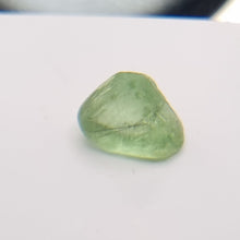 Load image into Gallery viewer, R449 Ludwigited Peridot facet rough 6.0cts
