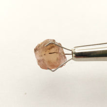 Load image into Gallery viewer, R576 Tourmaline facet rough 5.45cts