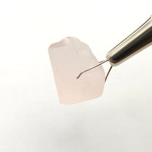 Load image into Gallery viewer, R594 Rose Quartz facet rough 23.0cts