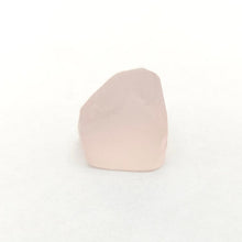 Load image into Gallery viewer, R596 Rose Quartz facet rough 16.75cts