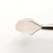Load image into Gallery viewer, R598 Rose Quartz facet rough 19.05cts