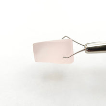 Load image into Gallery viewer, R599 Rose Quartz facet rough 20.5cts