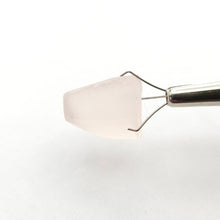 Load image into Gallery viewer, R599 Rose Quartz facet rough 20.5cts