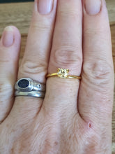 Load image into Gallery viewer, #25 Citrine Hexagon 0.6cts