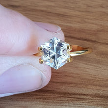 Load image into Gallery viewer, #33 Topaz Hexagon 2.9cts