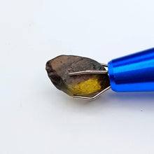 Load image into Gallery viewer, R50 Australian Sapphire star rough 3.3cts