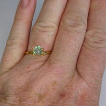 Load image into Gallery viewer, #103 Watermelon Tourmaline trilliant 0.85cts