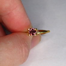 Load image into Gallery viewer, #143 Peach Pink Spinel Square calibrated Cushion 0.6cts