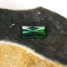 Load image into Gallery viewer, #129 Blue-Green bicolour tourmaline 1.35cts
