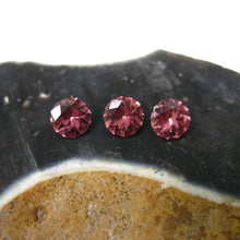 Load image into Gallery viewer, #142 Peach pink brilliant spinel set 0.5cts each