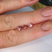 Load image into Gallery viewer, #142 Peach pink brilliant spinel set 0.5cts each