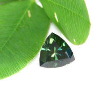 Load image into Gallery viewer, #173 Australian Sapphire Trilliant 1.55cts