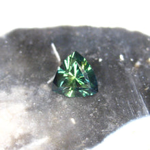 Load image into Gallery viewer, #173 Australian Sapphire Trilliant 1.55cts