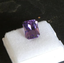 Load image into Gallery viewer, #29 Amethyst cut-corner rectangle, 3.5cts