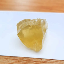 Load image into Gallery viewer, R172 Citrine facet rough 56.2cts
