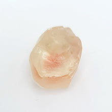Load image into Gallery viewer, R185 Oregon Sunstone facet rough 8.3cts
