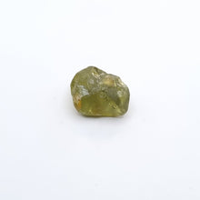 Load image into Gallery viewer, R198 Australian Sapphire facet rough 3.9cts
