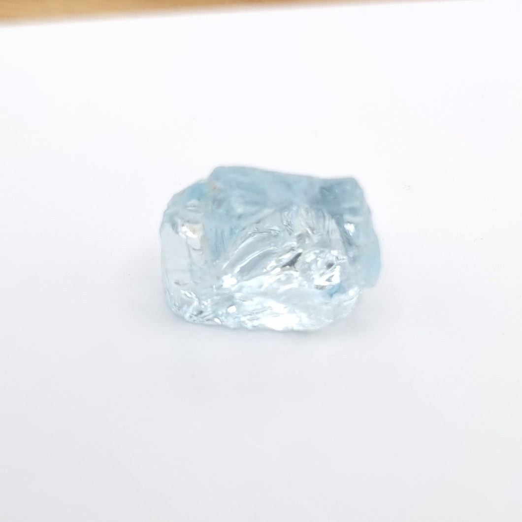 R204 Aquamarine facet rough 6.25cts