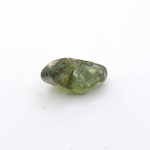 Load image into Gallery viewer, R218 Australian Sapphire facet rough 4.2cts

