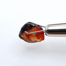Load image into Gallery viewer, R243 Zircon facet rough 3.65cts
