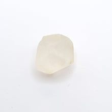 Load image into Gallery viewer, R246 Australian Zircon facet rough 4.3cts
