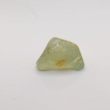 Load image into Gallery viewer, R391 Australian Sapphire star rough 2.0cts

