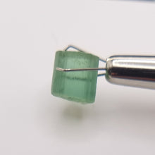 Load image into Gallery viewer, R444 Tourmaline facet rough 3.55cts
