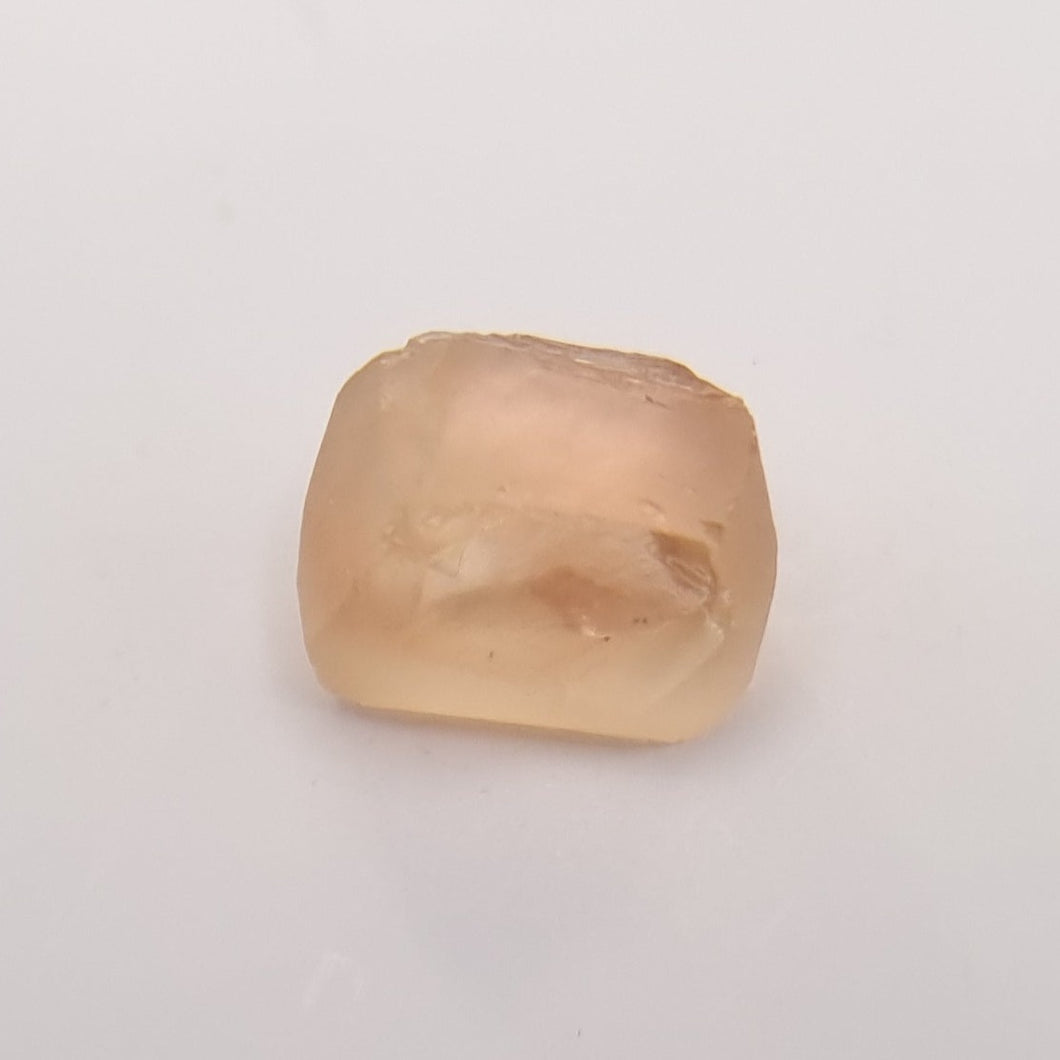 R467 Oregon Sunstone facet rough 5.5cts