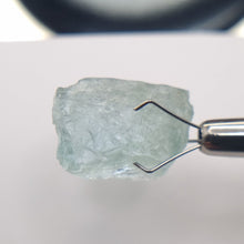 Load image into Gallery viewer, R468 Aquamarine facet rough 16.4cts
