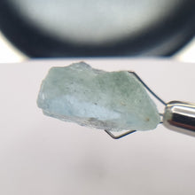 Load image into Gallery viewer, R468 Aquamarine facet rough 16.4cts
