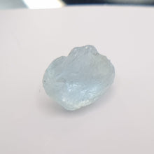 Load image into Gallery viewer, R472 Aquamarine facet rough 12.7cts
