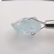 Load image into Gallery viewer, R472 Aquamarine facet rough 12.7cts
