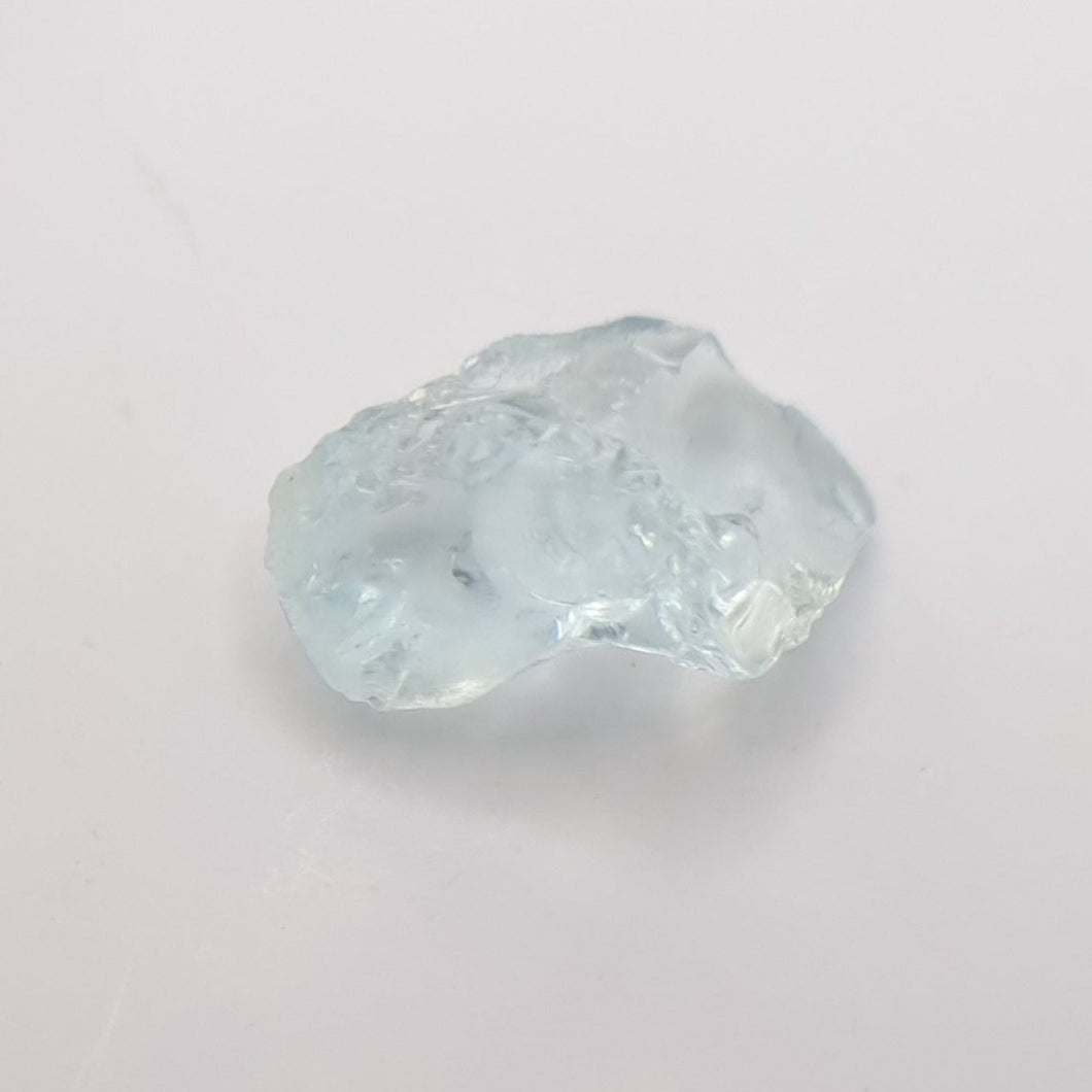 R475 Aquamarine facet rough 8.55cts