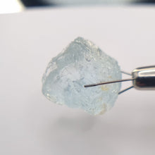 Load image into Gallery viewer, R476 Aquamarine facet rough 11.9cts
