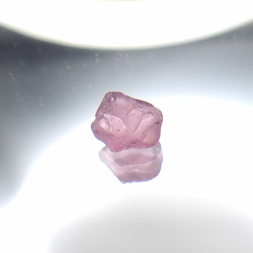 R497 Spinel facet rough 1.45cts