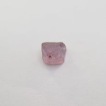 Load image into Gallery viewer, R505 Spinel facet rough 1.45cts
