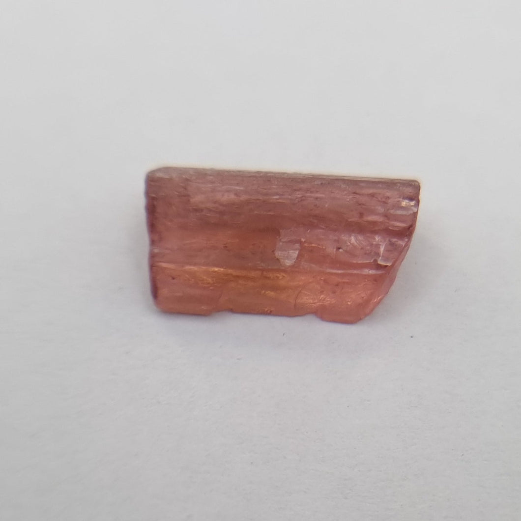 R541 Tourmaline facet rough 7.4cts