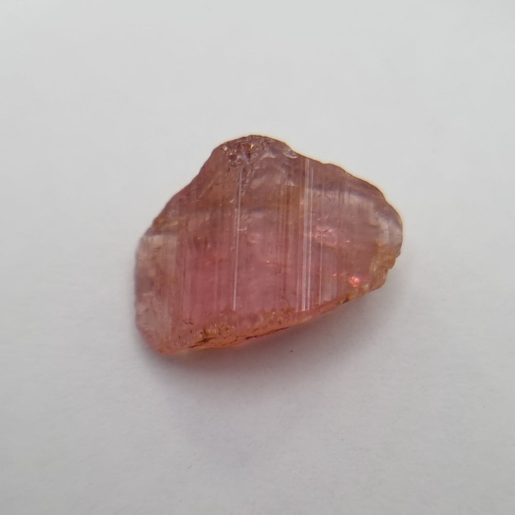 R544 Tourmaline facet rough 23.6cts