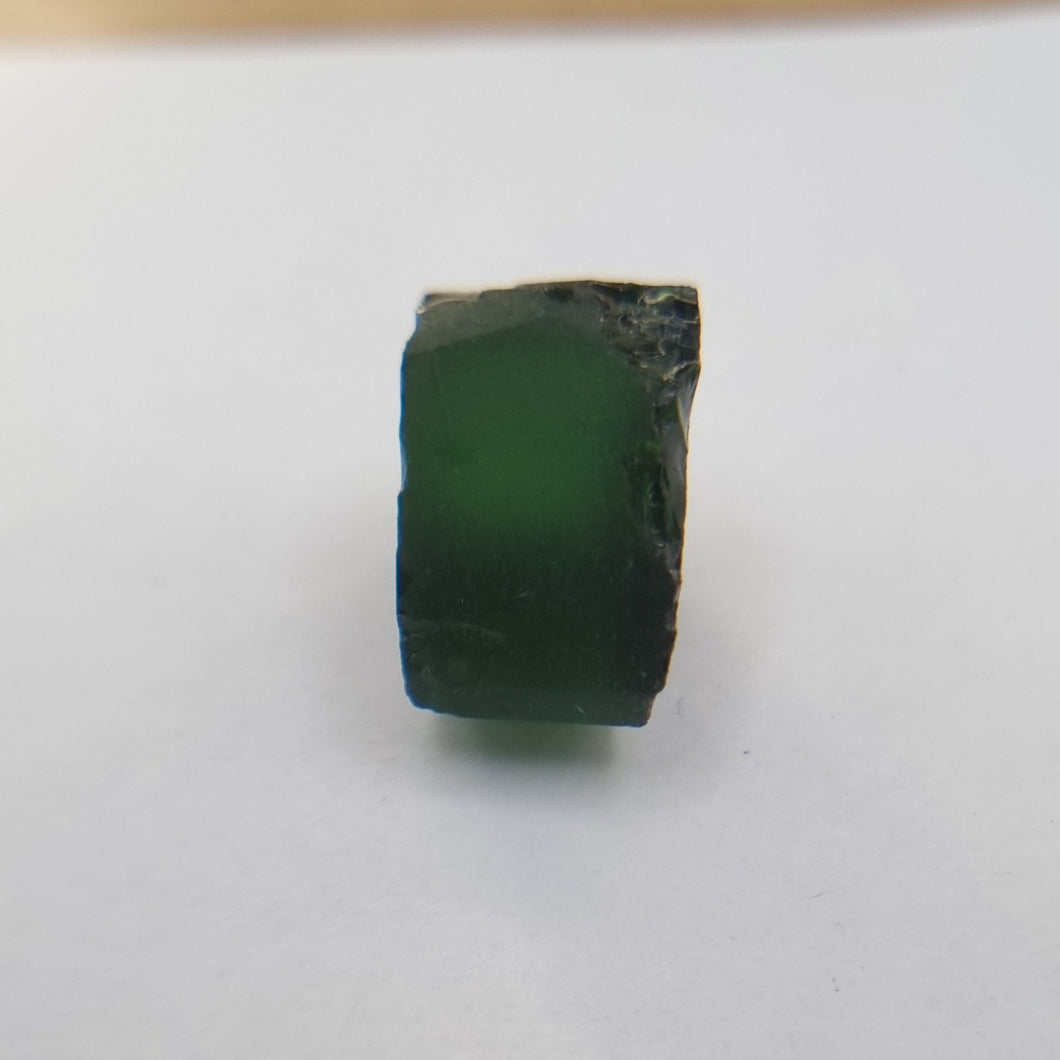 R548 Tourmaline facet rough 13.5cts