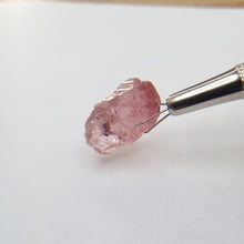 Load image into Gallery viewer, R551 Tourmaline facet rough 11.1cts
