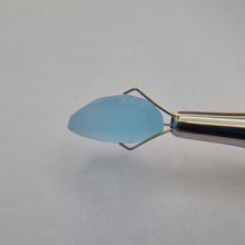 Load image into Gallery viewer, R524 Sky Blue Topaz facet rough 13.4cts
