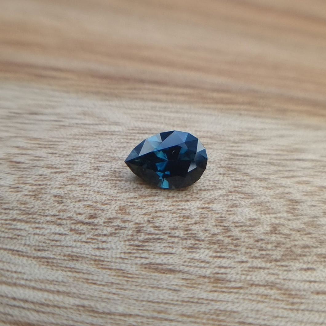 #200 Australian Sapphire teardrop 1.2cts