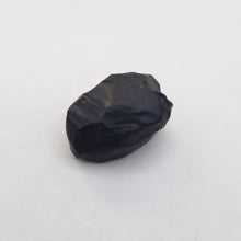 Load image into Gallery viewer, R529 Australian Spinel facet rough 21.8cts
