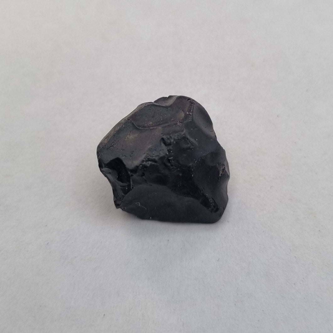 R531 Australian Spinel facet rough 19.3cts