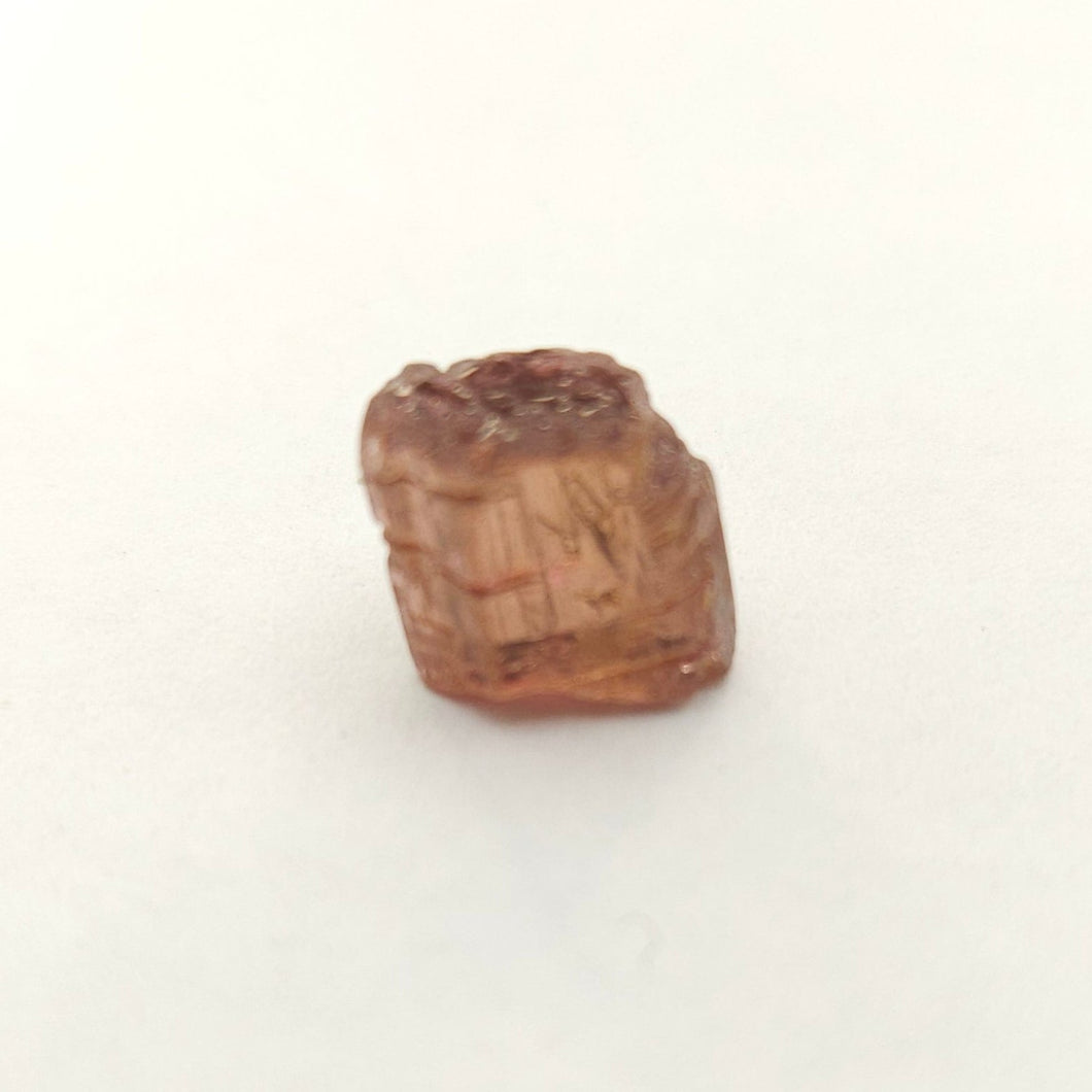 R573 Tourmaline facet rough 6.1cts