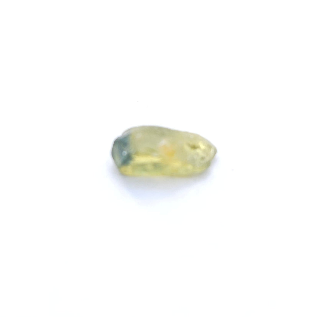R641 Australian Sapphire facet rough 2.7cts