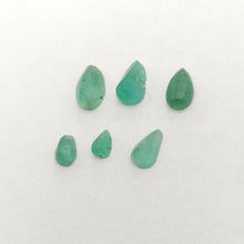 Load image into Gallery viewer, R654 Columbian Emerald preform parcel 2.85cts
