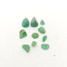 Load image into Gallery viewer, R660 Columbian Emerald preform parcel 3.85cts

