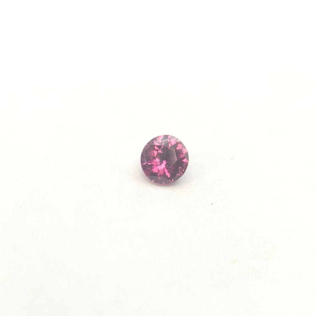 #186 Pink Sapphire 0.6cts, 5mm calibrated