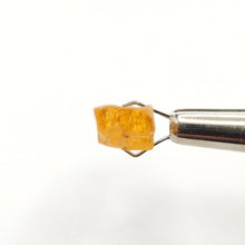Load image into Gallery viewer, R676 Imperial Topaz facet rough 9.0 cts
